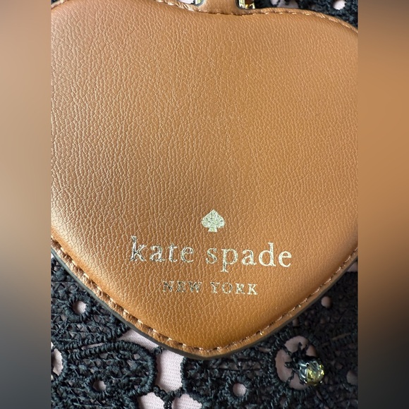 Kate Spade NYC Big Apple 3D Pretzel Coin Purse - Picture 10 of 13